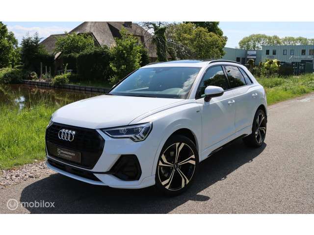 Audi Q3 35 tfsi s-line / pano / navi / carplay / leder / 20" foto 11