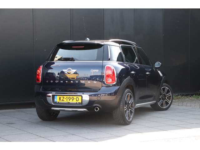 MINI Countryman 3