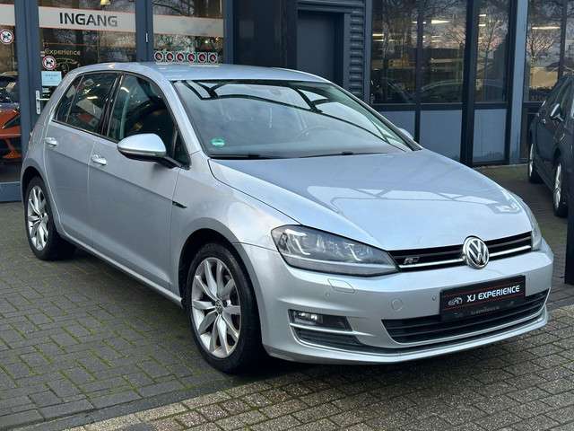 Volkswagen Golf 2