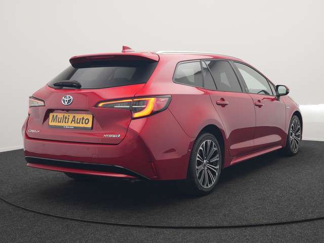 Toyota Corolla Touring Sports 3