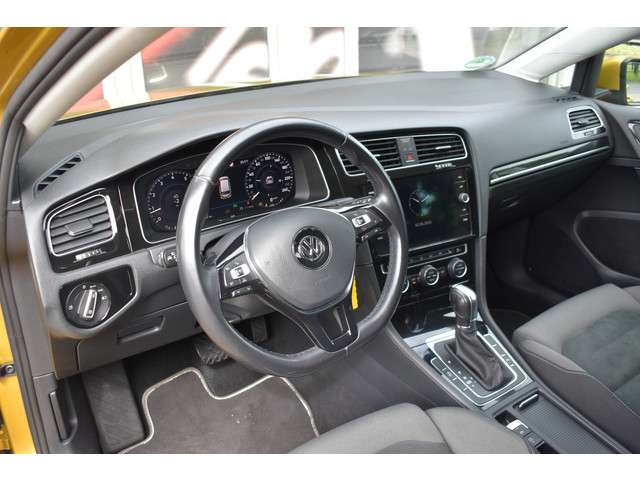Volkswagen Golf 2018 Benzine