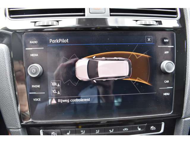 Volkswagen Golf 2018 Benzine