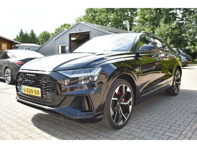 Audi Q8 2