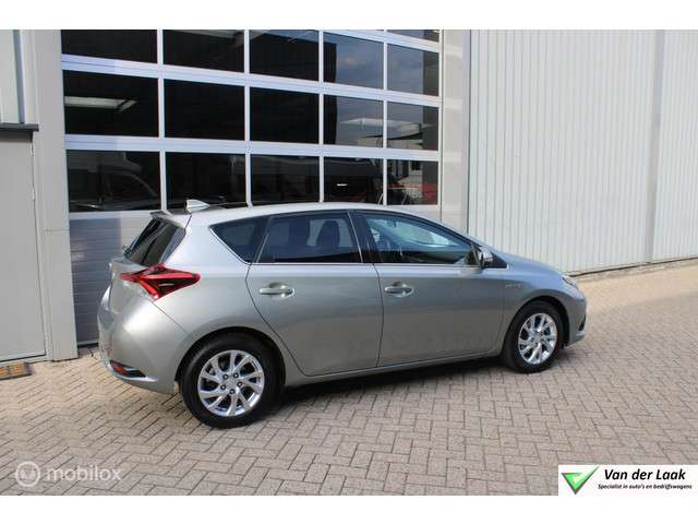 Toyota Auris 2
