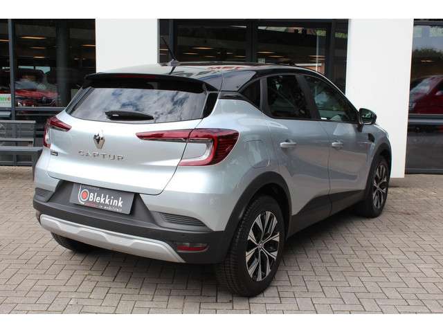 Renault Captur 2023 Benzine