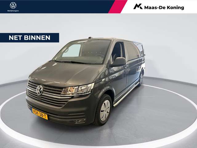 Volkswagen Transporter 2.0 tdi 150pk dsg l2h3 28 highline · apple/android car play · betimmering · vloerplaat · trekhaak · side bars · navi · garantie t/m 31-10-2026 of 150.000km foto 17