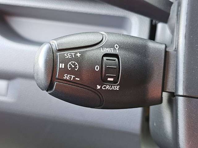 Opel Vivaro 2023 Diesel