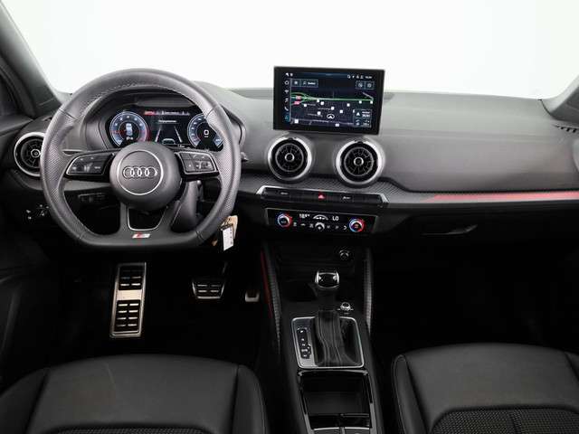 Audi Q2 2024 Benzine