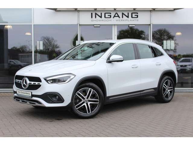 Mercedes-Benz GLA 2021 Benzine Mercedes-Benz GLA 2021 Benzine
