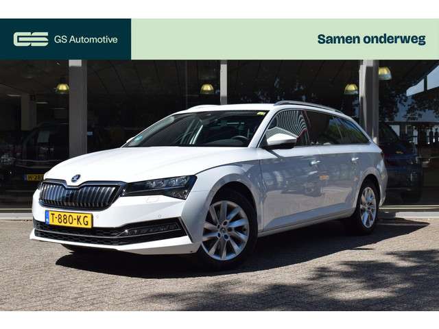 Skoda Superb 2023 Hybride