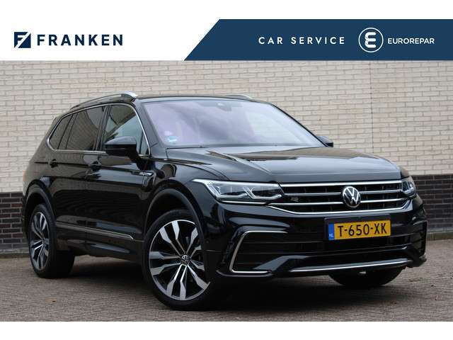 Volkswagen Tiguan Allspace 1.5 TSI R-Line 7p. | Panoramadak | Trekhaak | Navigatie | Adaptieve cruise
