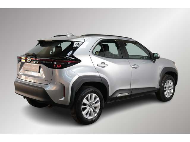 Toyota Yaris Cross 2
