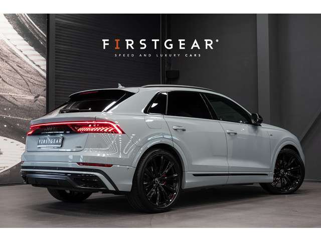 Audi Q8 2