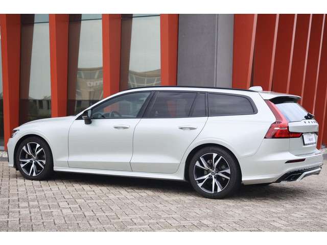 Volvo V60 3