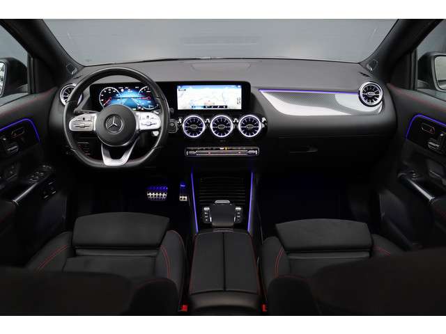Mercedes-Benz GLA 2