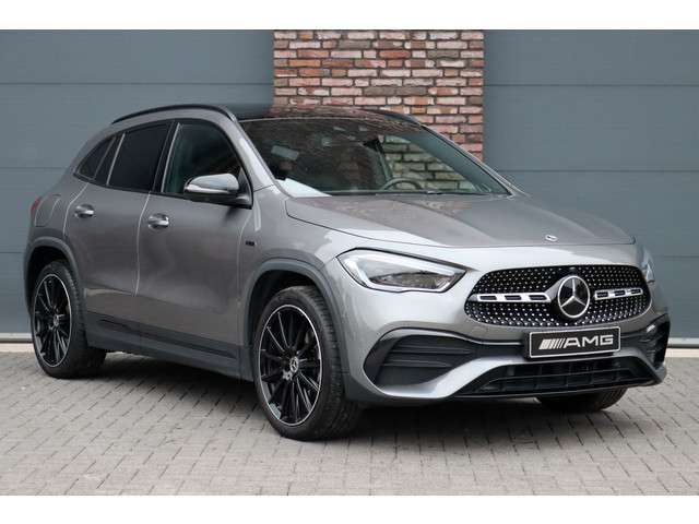 Mercedes-Benz GLA 3