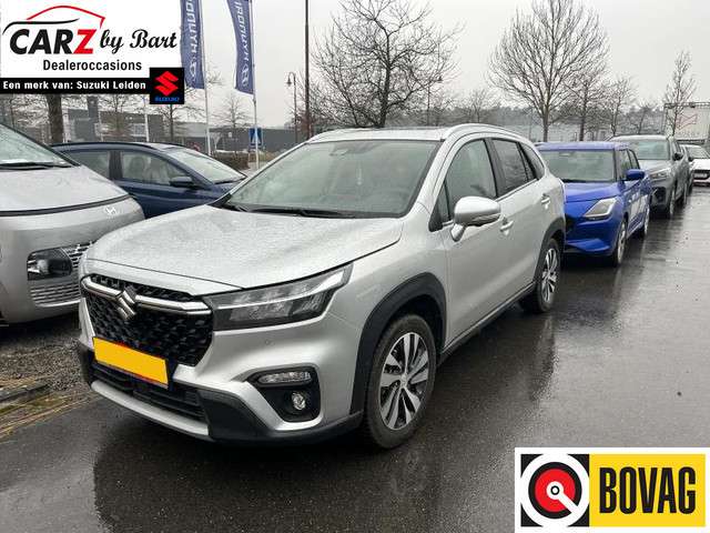 Suzuki S-Cross 1.5 hybrid style automaat open dak | trekhaak | 360 camera | dodehoeksensoren foto 10