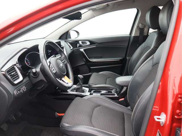 Kia Ceed 2021 Benzine
