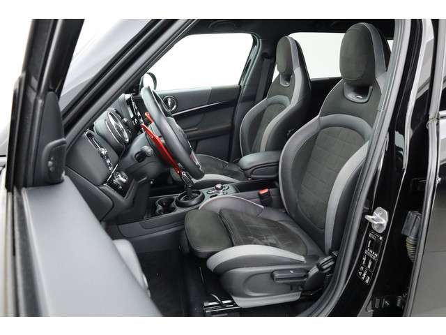 MINI Countryman 3