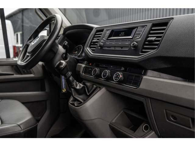 Volkswagen Crafter 2