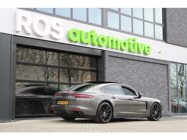 Porsche Panamera 2