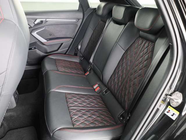 Audi A3 2024 Benzine
