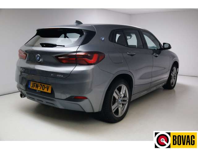 BMW X2 3