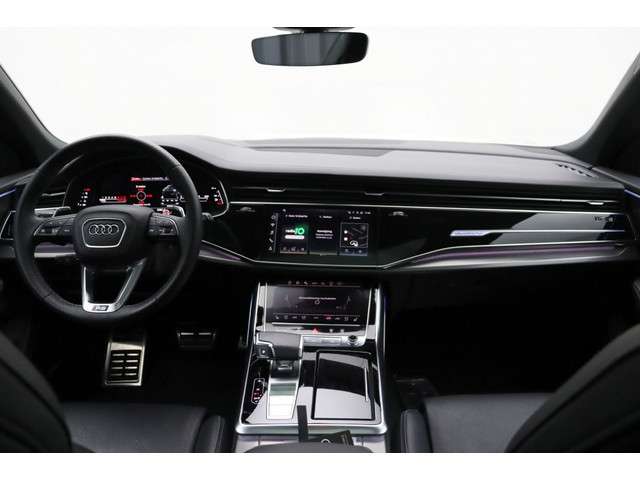 Audi RSQ8 2