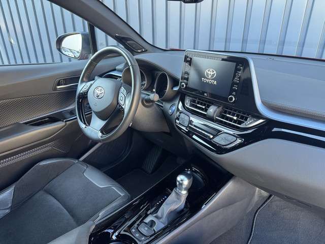 Toyota C-HR 3