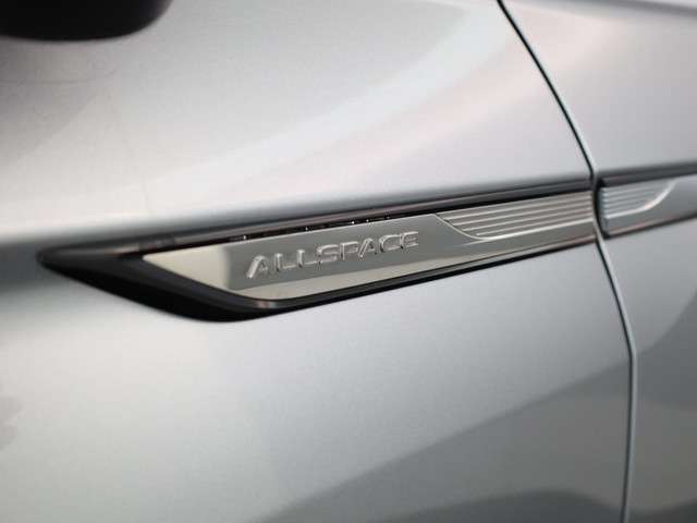 Volkswagen Tiguan 2024 Benzine