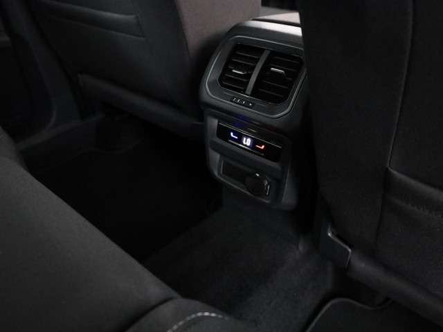 Volkswagen Tiguan 2024 Benzine