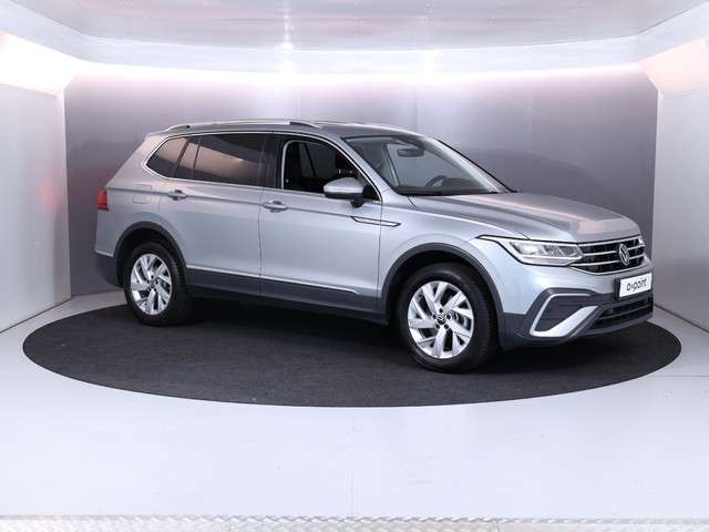 Volkswagen Tiguan 2024 Benzine