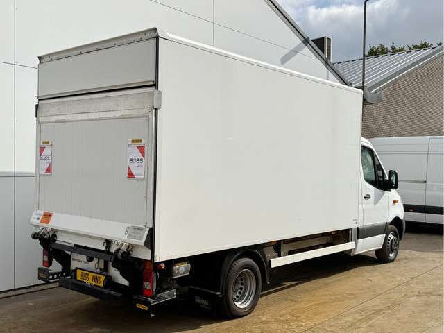 Mercedes-Benz Sprinter 3