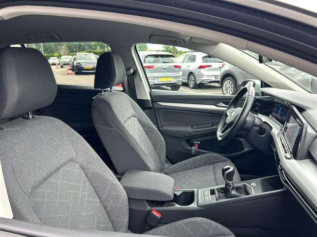 Volkswagen Golf 2022 Benzine