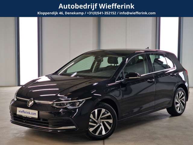 Volkswagen Golf 2023 Hybride