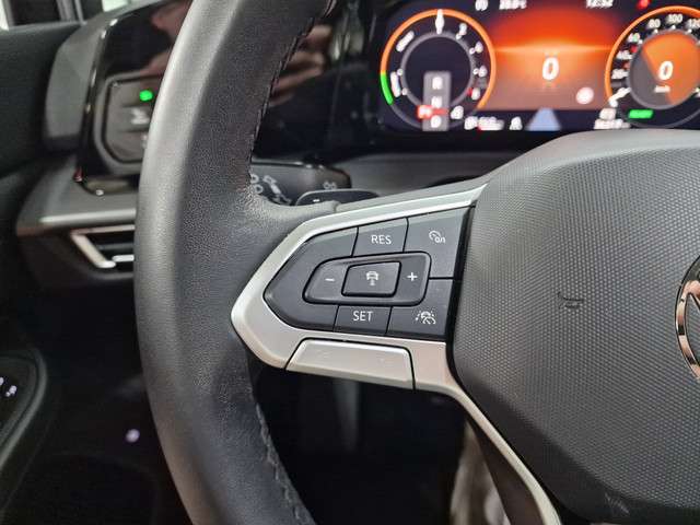 Volkswagen Golf 2023 Hybride