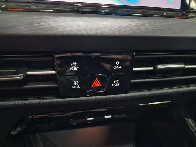 Volkswagen Golf 2023 Hybride