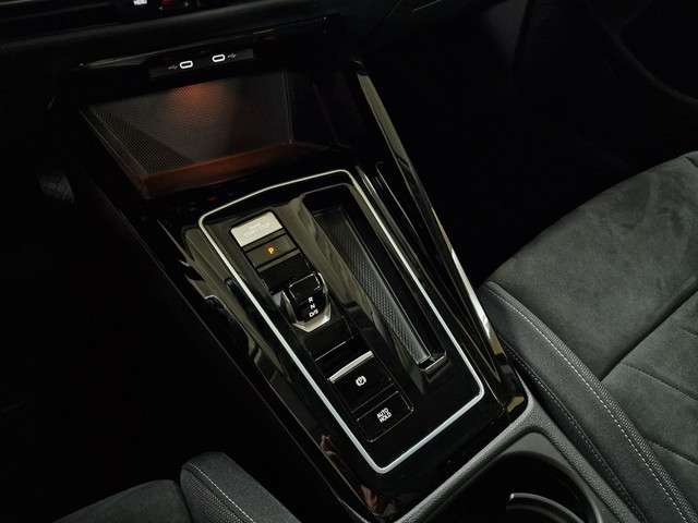 Volkswagen Golf 2023 Hybride