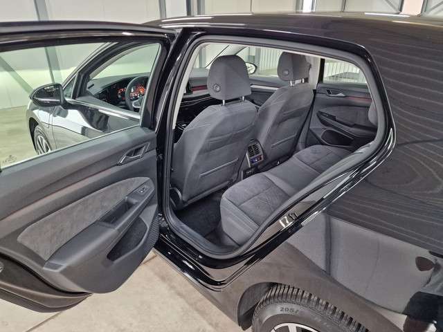 Volkswagen Golf 2023 Hybride