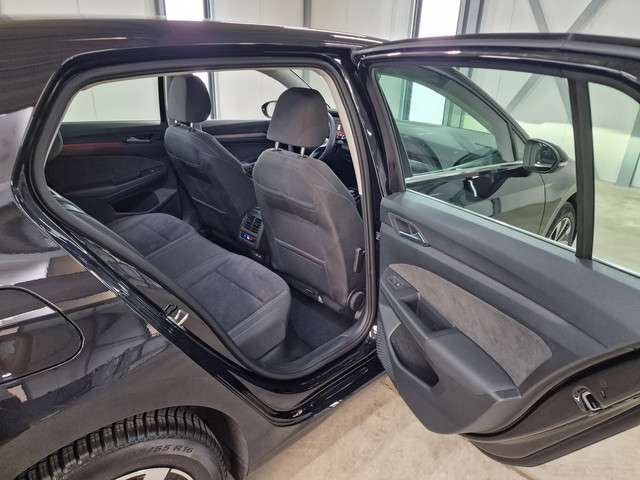 Volkswagen Golf 2023 Hybride