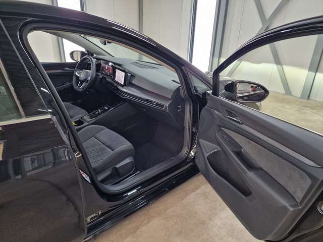 Volkswagen Golf 2023 Hybride