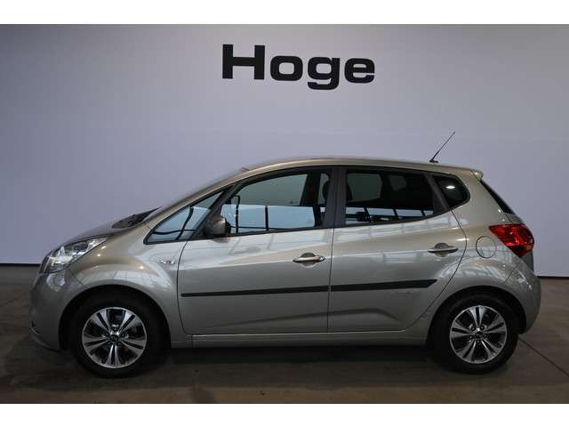 Kia Venga 3