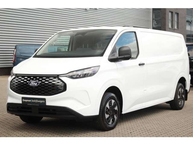 Ford E-Transit Custom 2