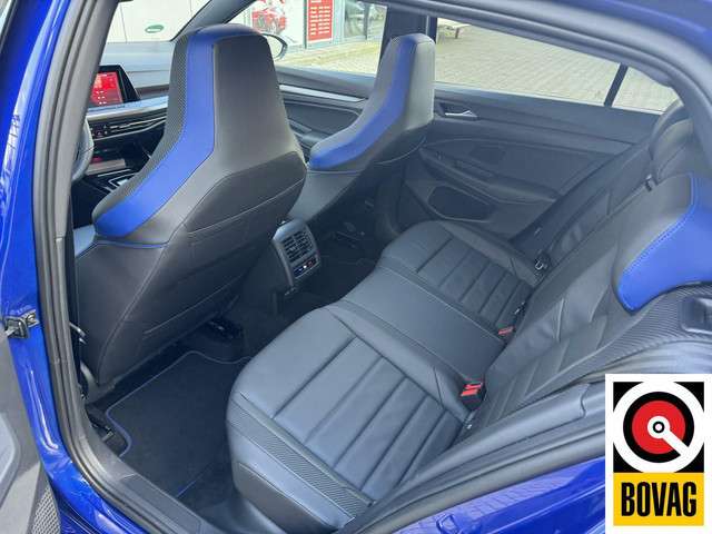 Volkswagen Golf 2023 Benzine