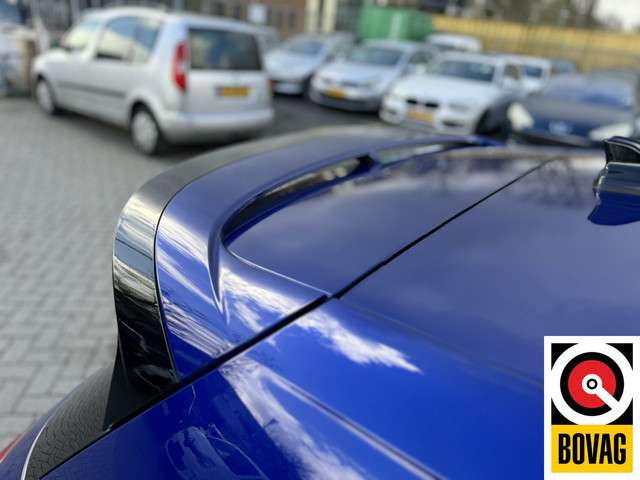 Volkswagen Golf 2023 Benzine