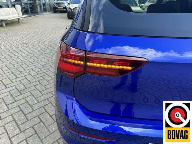 Volkswagen Golf 2023 Benzine