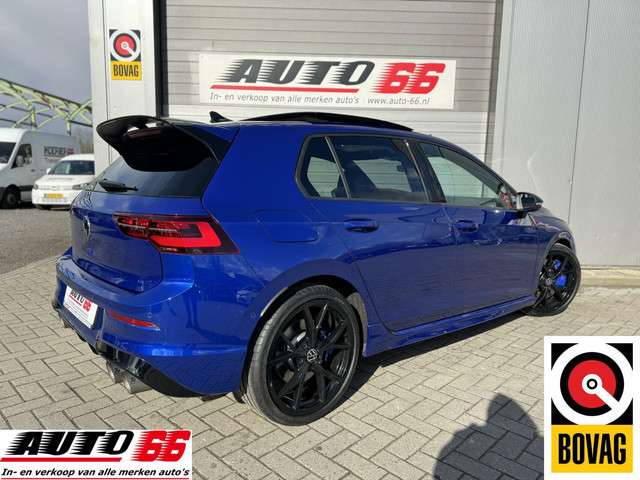 Volkswagen Golf 2023 Benzine