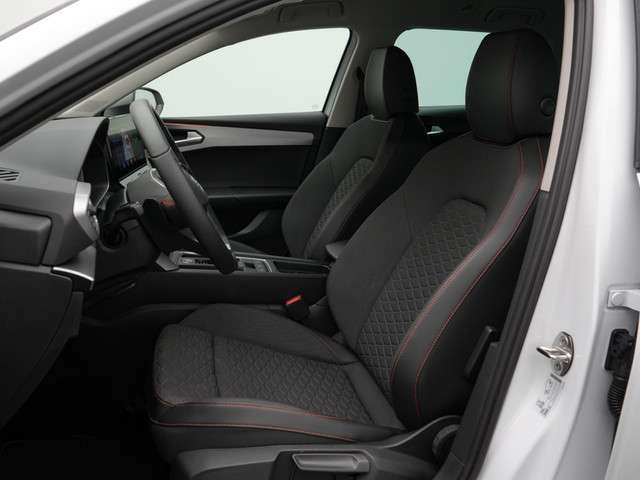 SEAT Leon 2024 Benzine