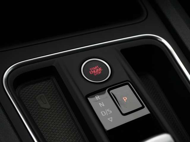 SEAT Leon 2024 Benzine