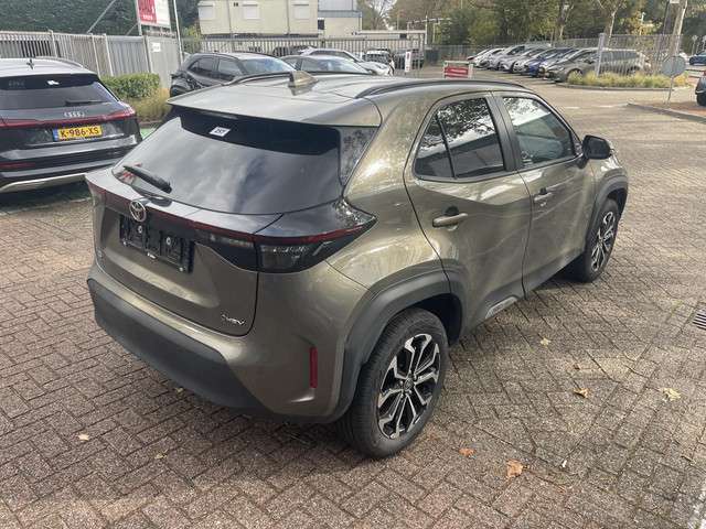 Toyota Yaris Cross 3